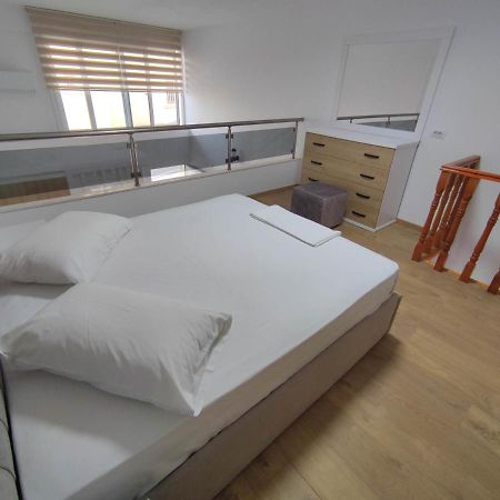 סרנדה Rose Apartment מראה חיצוני תמונה