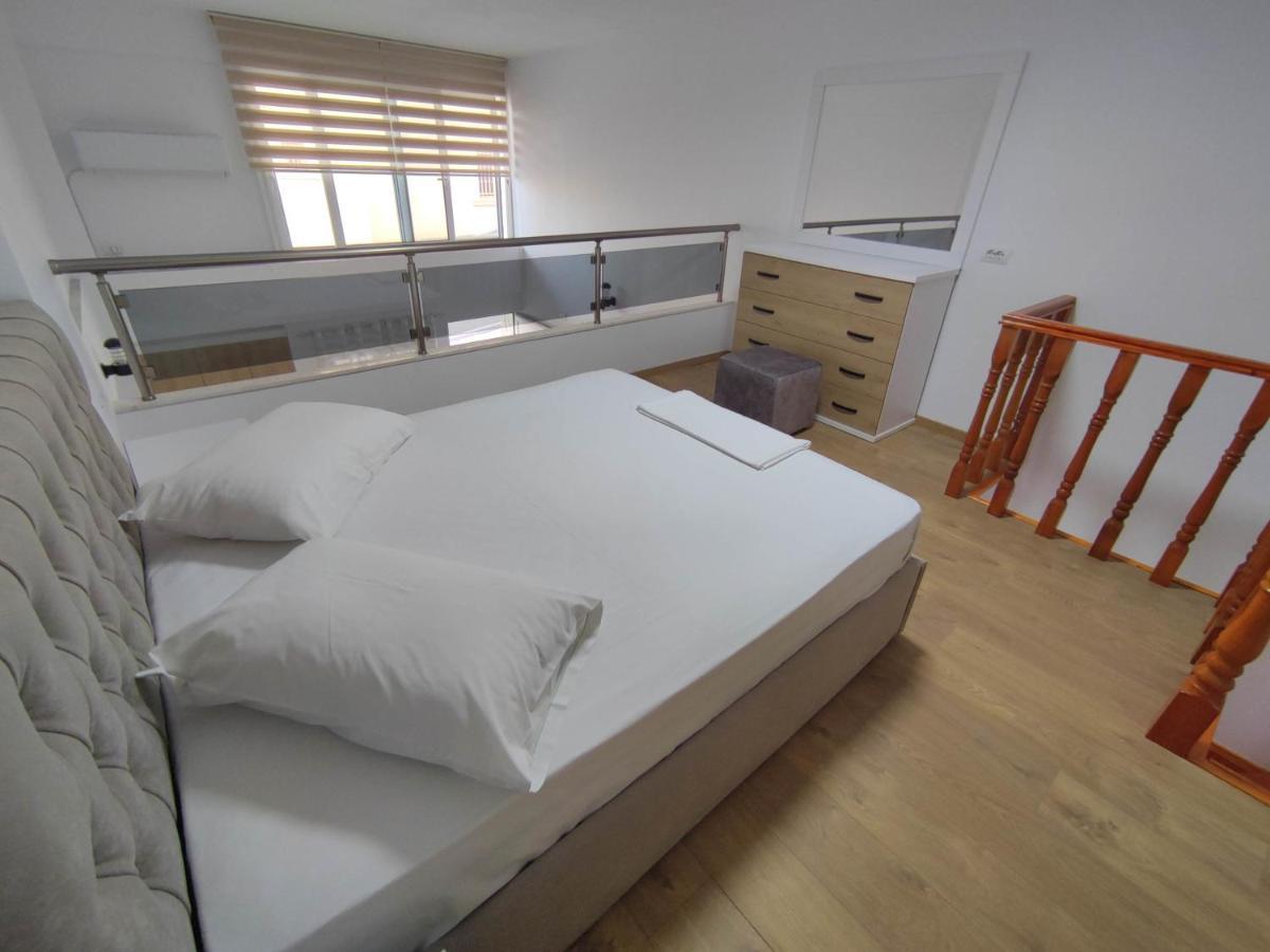 סרנדה Rose Apartment מראה חיצוני תמונה