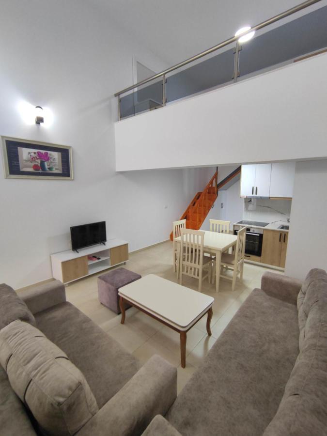 סרנדה Rose Apartment מראה חיצוני תמונה