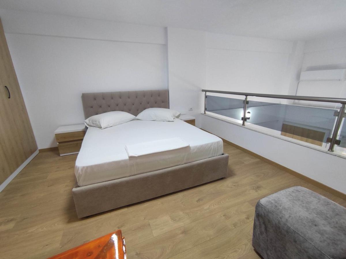 סרנדה Rose Apartment מראה חיצוני תמונה